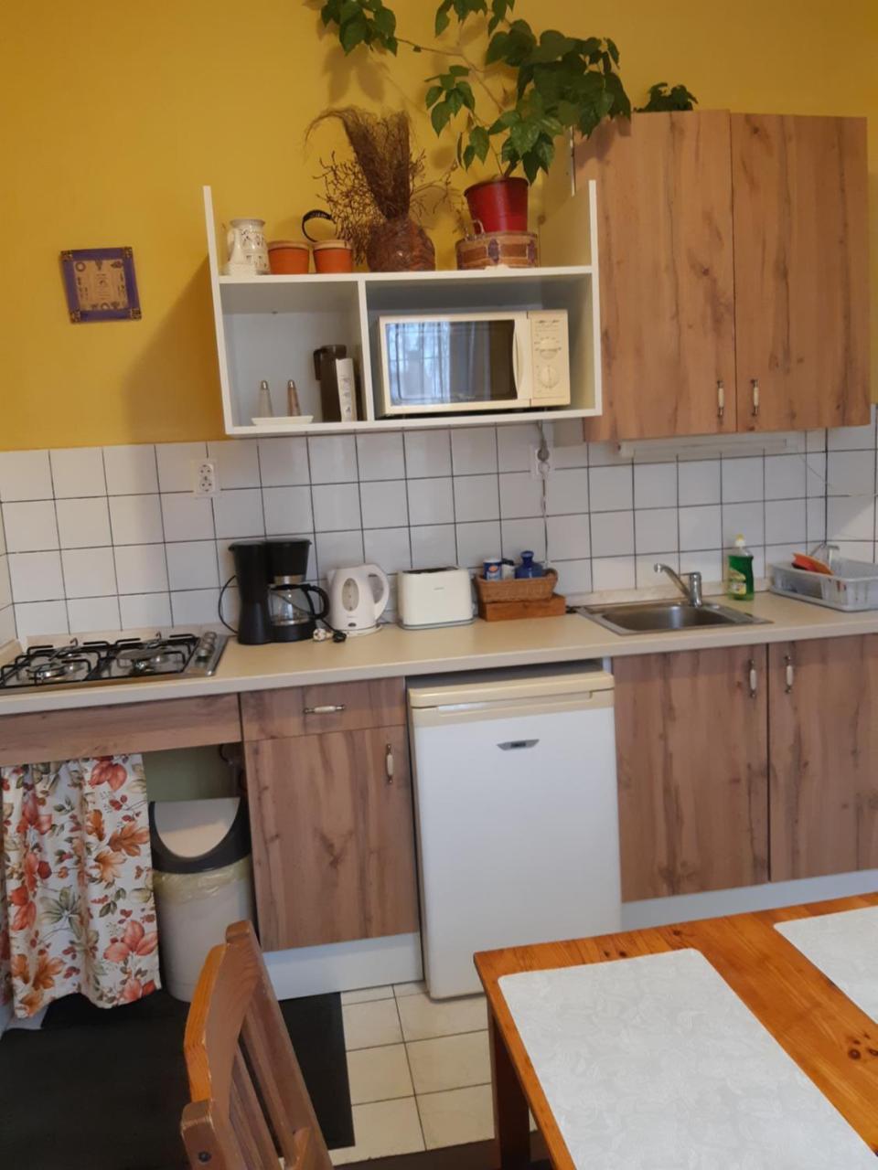 Levandium Apartman Apartamento Miskolc Exterior foto